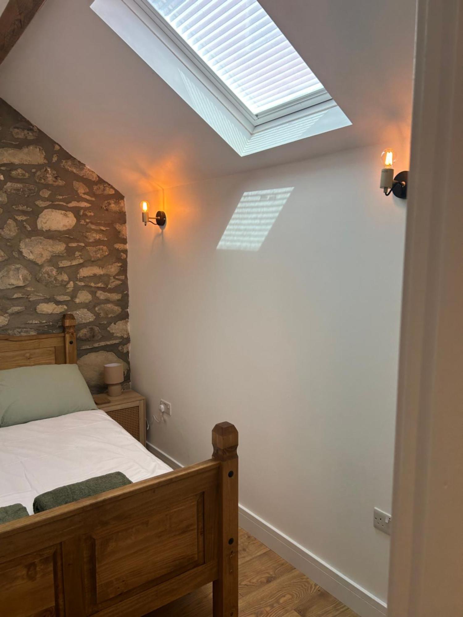 Cosy Modern Miners Cottage Llanllechid Exteriér fotografie